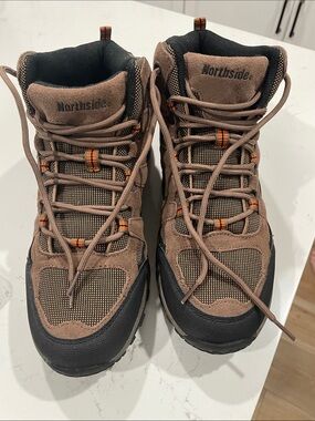 Men’s Northside hiking boots